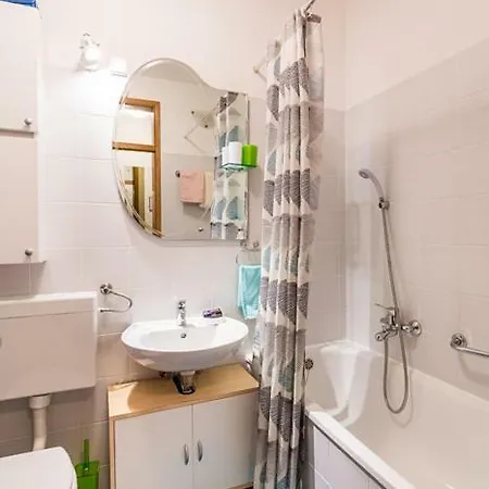 Apartment Pina *